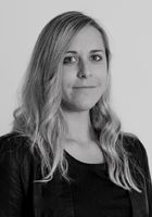 Foto Oberösterreich Tourismus GmbH/Martin Fickert: Christina Renauer, BSc schwarz-weiß Porträt von Christina Renauer